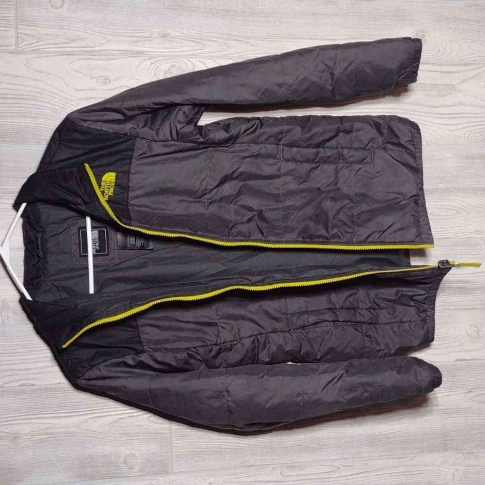 The North Face Jacket - Picture 7 of 12